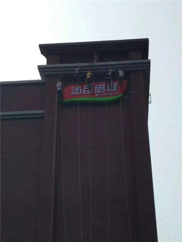 �麣�≦�A�Ƙ�����������Q